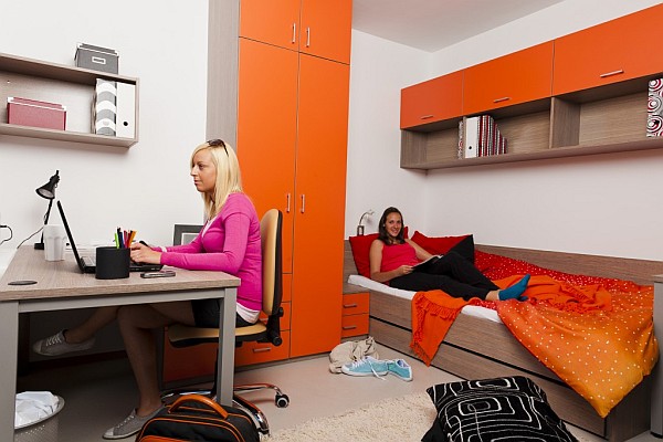 college dorm room design